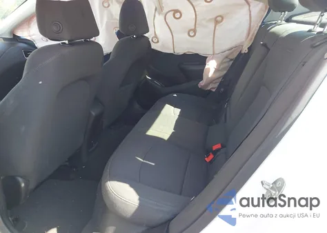 2018 Chevrolet Cruze Lt Auto z USA, uszkodzony, nr VIN 1G1BE5SM0J7103640